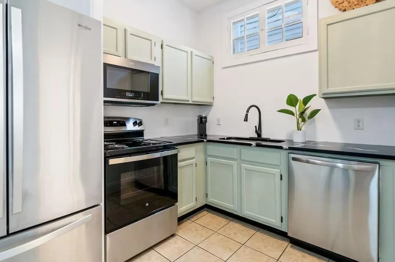 Willa Stylish Retreat Walkable To Bars & Restaurants Louisville 0*,  Stany Zjednoczone Ameryki