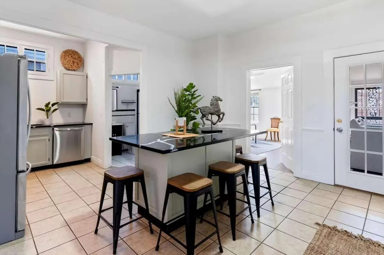 Willa Stylish Retreat Walkable To Bars & Restaurants Louisville